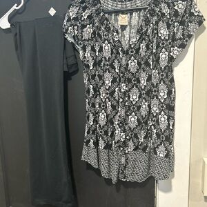 Faded Glory Black and White Floral Blouse